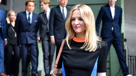 christian dior se lvmh|delphine arnault daughter.